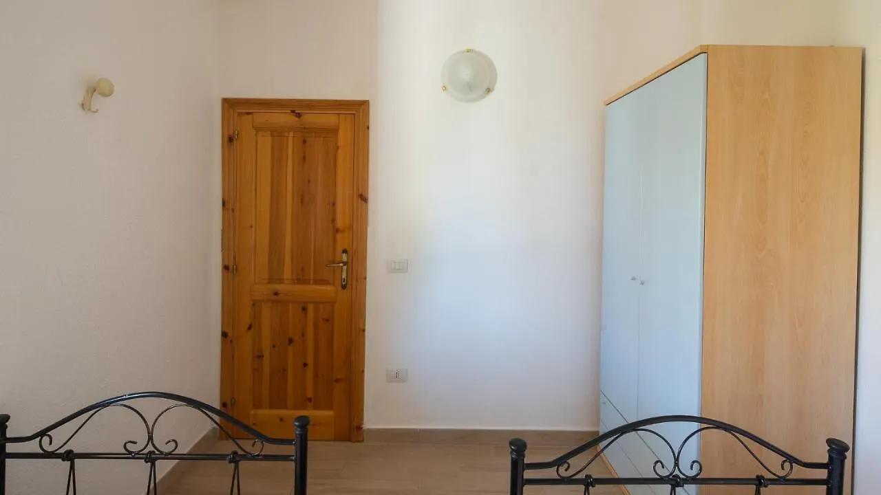 La Collinetta Sul Mare Διαμέρισμα Budoni 0*,  Ιταλία